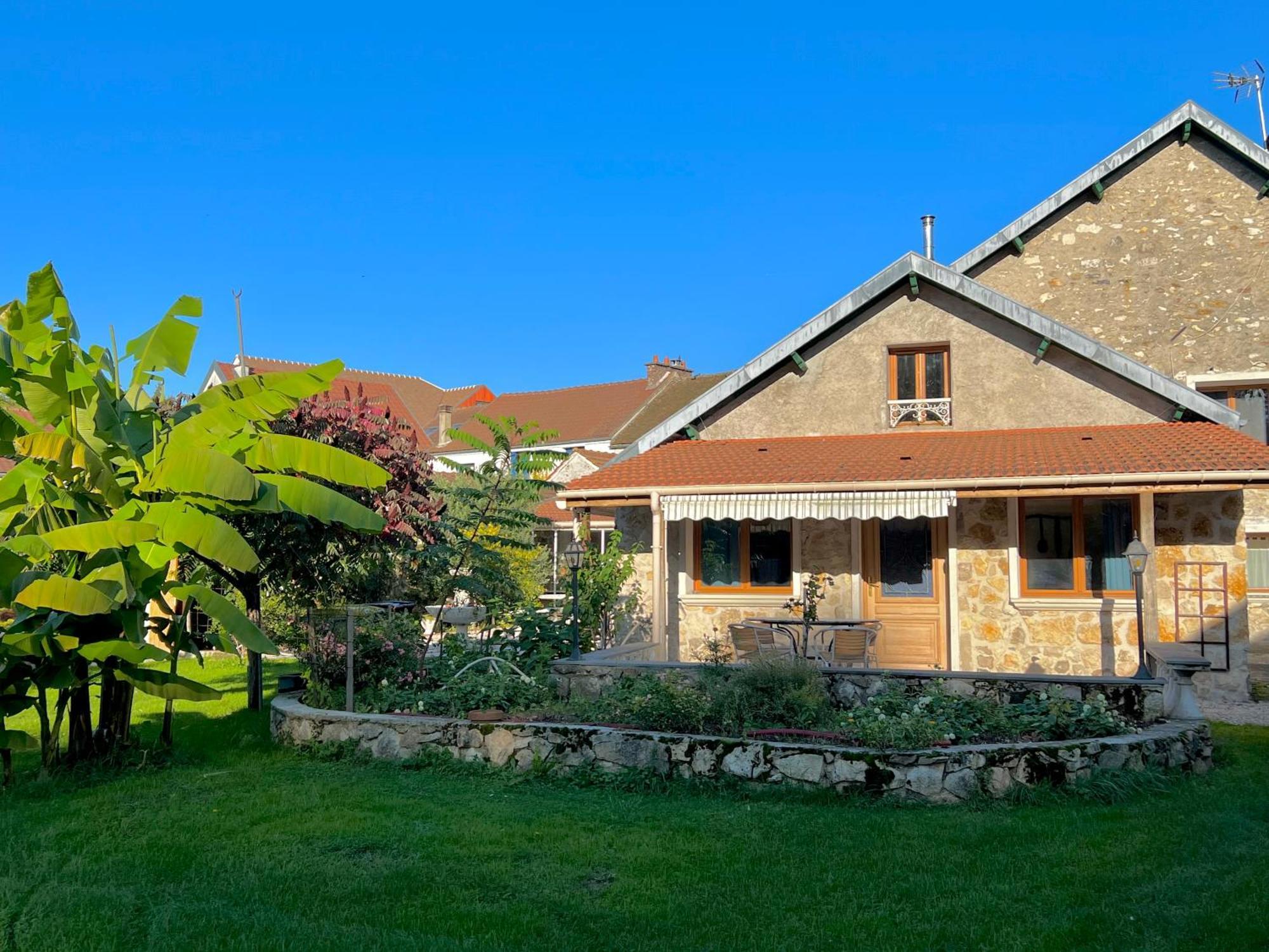 Вилла Joumana Tourisme Gouvernes Экстерьер фото